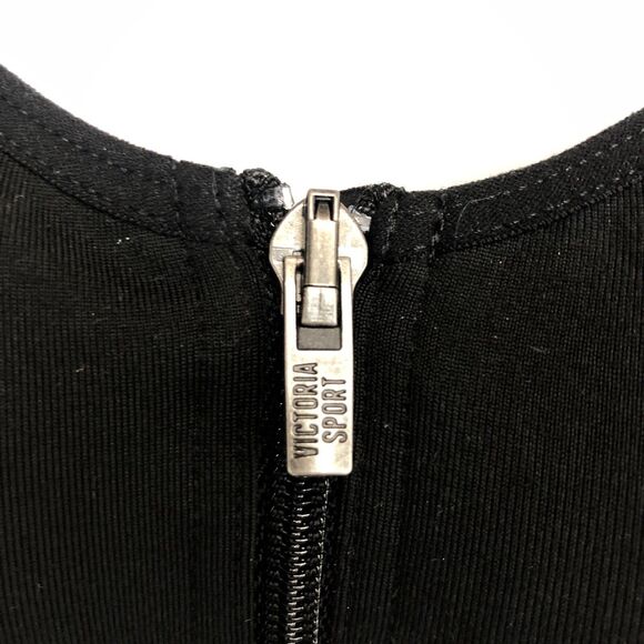 VICTORIA'S SECRET Knockout Black White 2 In 1 Sports Bra Front Closure Size 36C - Picture 10 of 13
